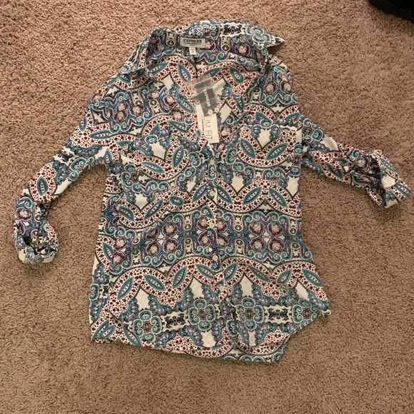 Button down - Picture 2 of 2